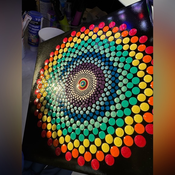 Find the peace in the design mandala canvas rainbow design - Picture 9 of 15